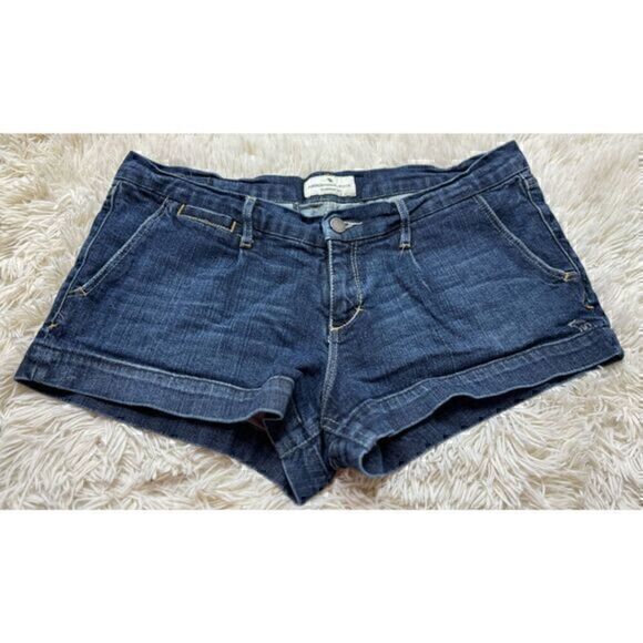 Women’s Booty Jean Shorts By Abercrombie & Fitch Size 10 - Picture 1 of 7